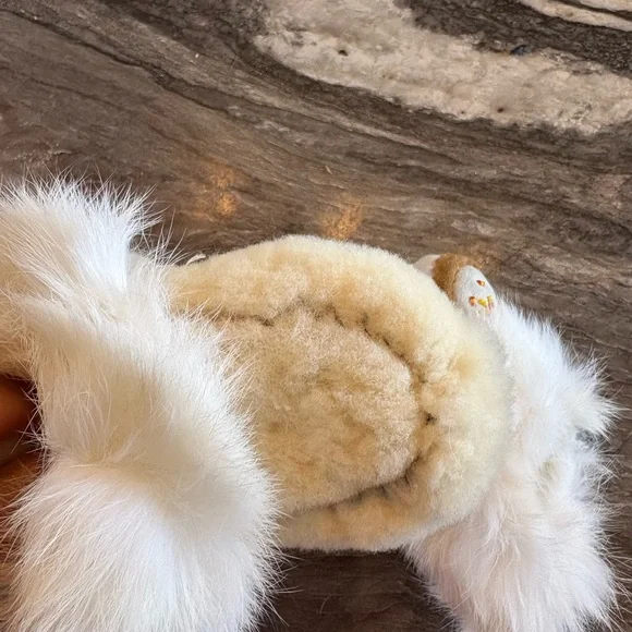 Authentic Handmade Moccasins - Picture 7 of 8